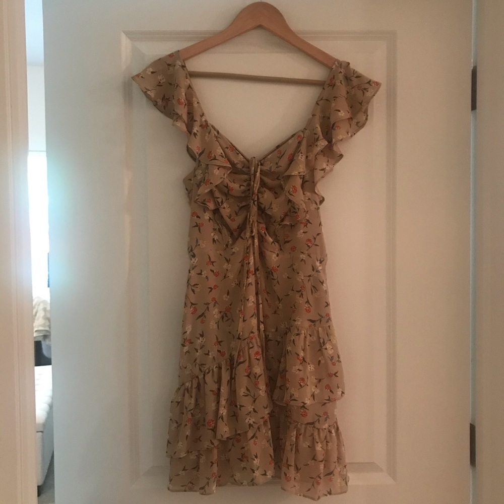 J.O.A. Ruched Front Ruffle Dress - Picture 12 of 13